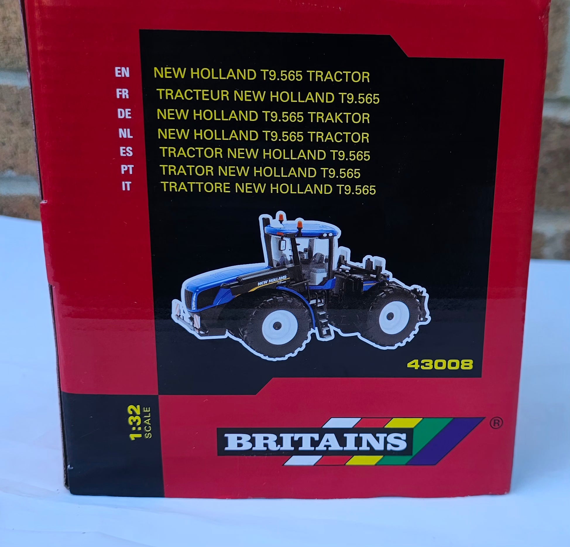 Britains New Holland T9.565 Tractor 43008