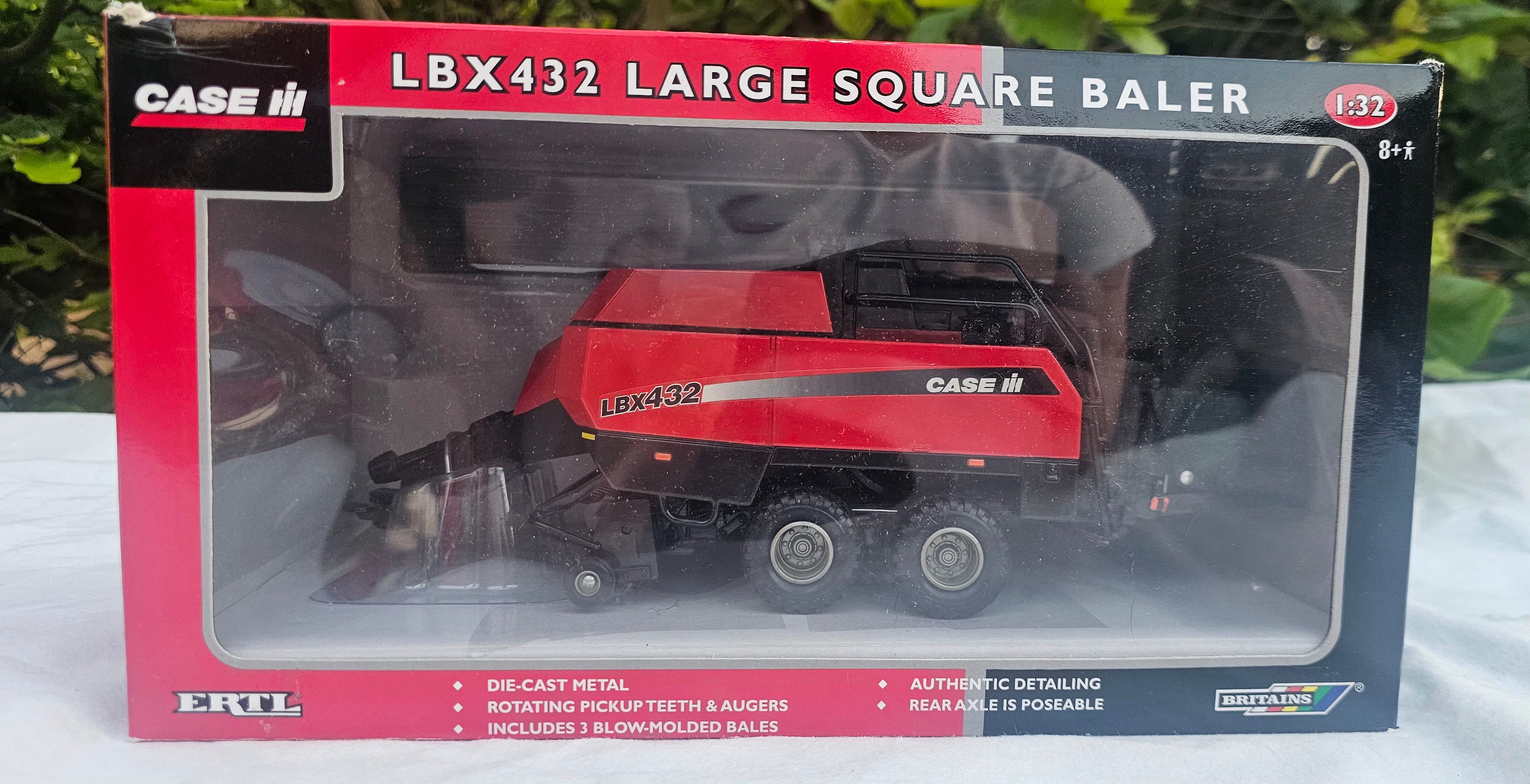 Britains Case Large Square Baler LBX432 14314 Dealer Box