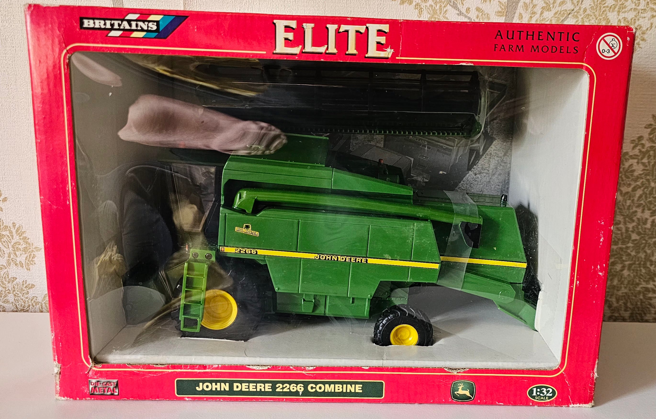 Britains Elite John Deere 2266 Combine Harvester