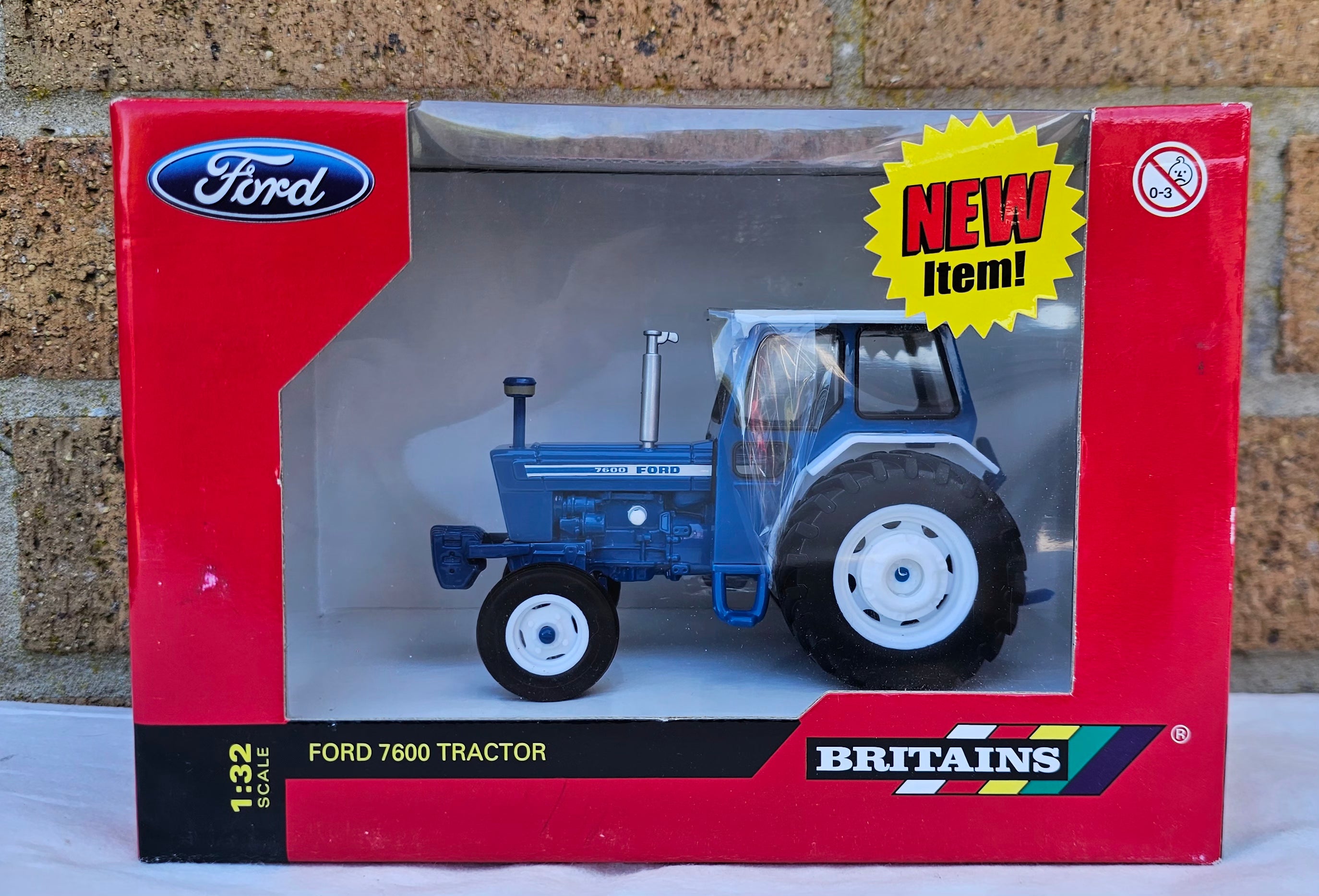 Britains Ford 7600 Tractor 42416