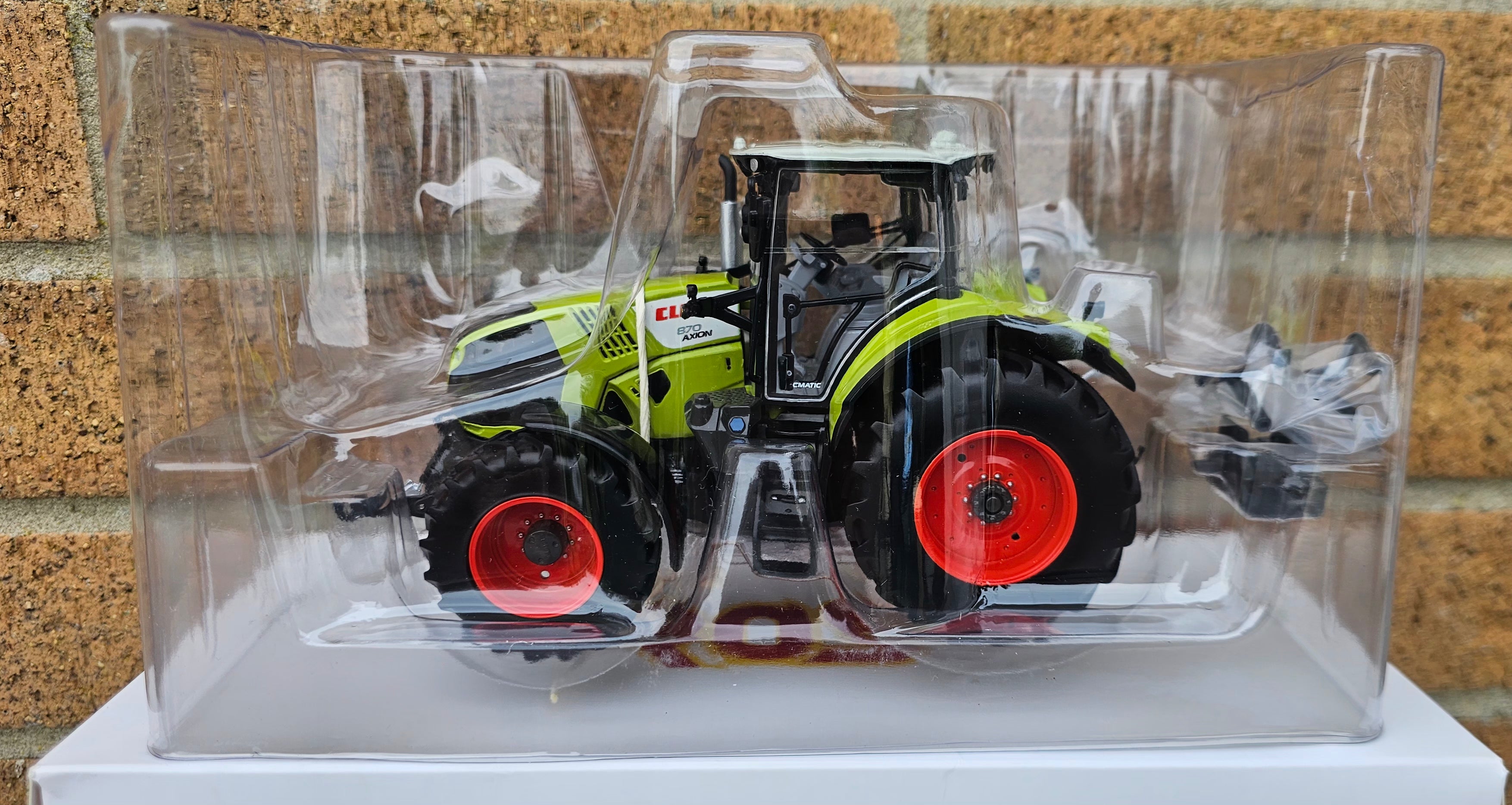 Ros Claas Axion 870 Double Wheels Tractor