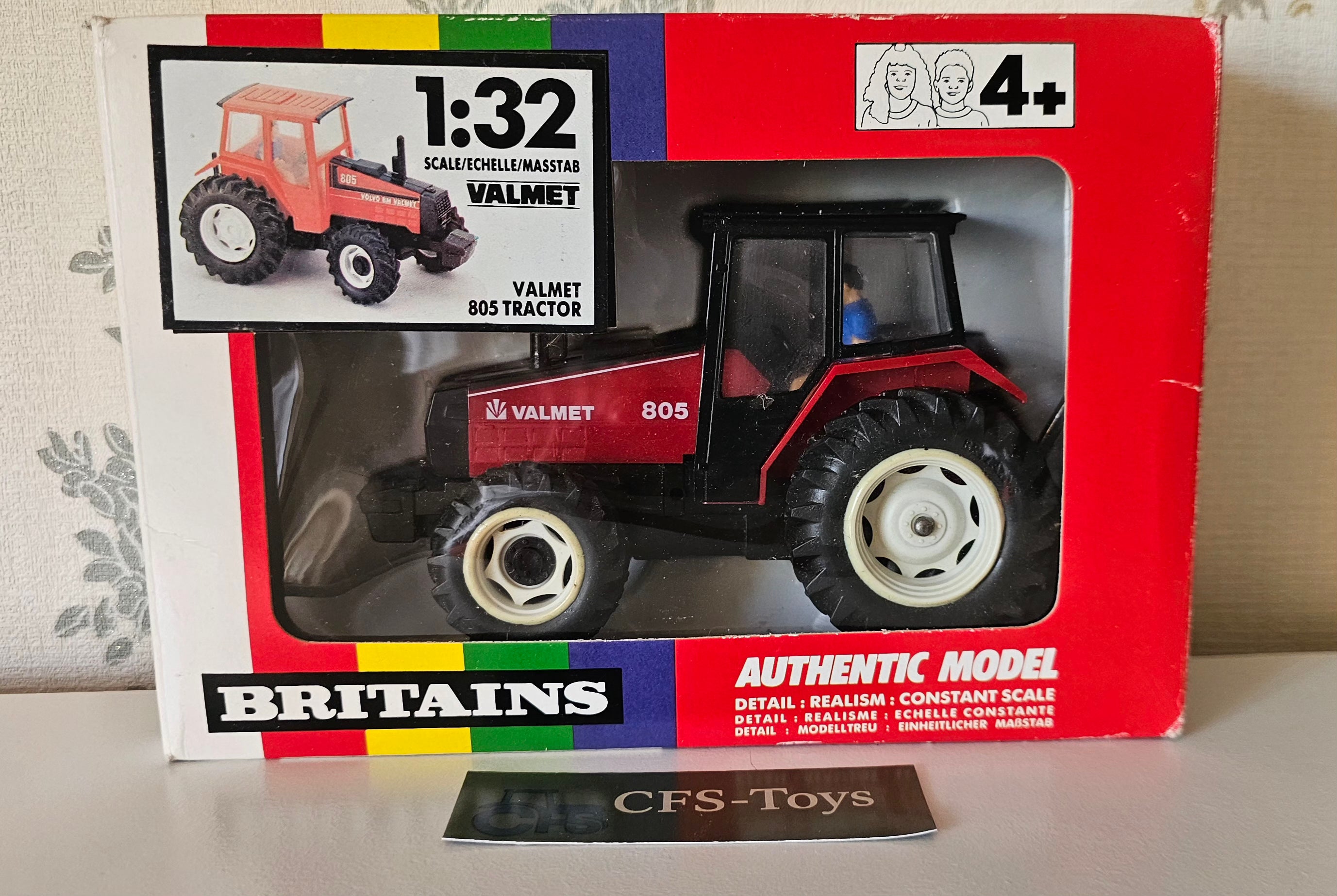 Britains Valmet 805 Tractor 9515