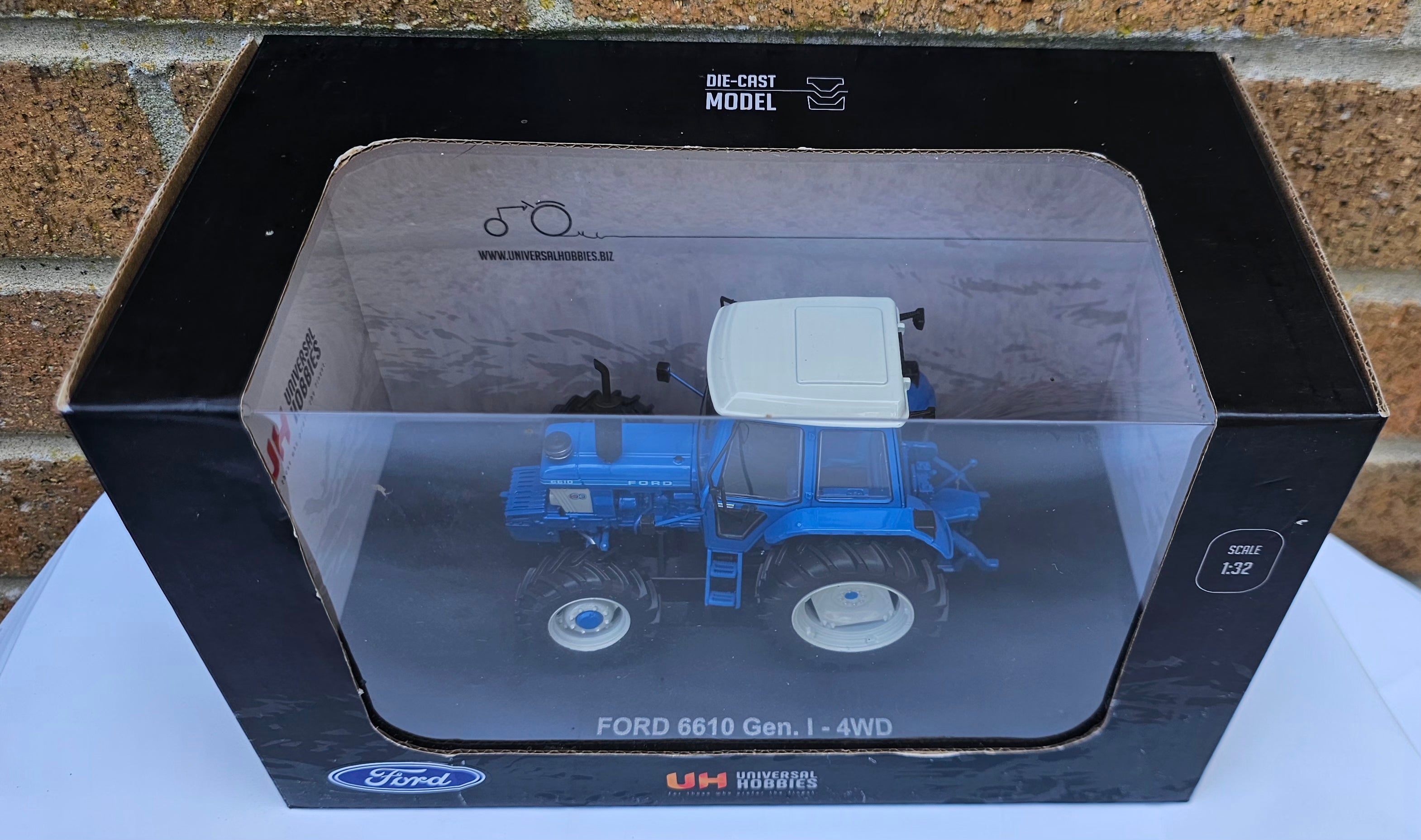 Universal Hobbies Ford 6610 Tractor Gen 1 4wd UH5367