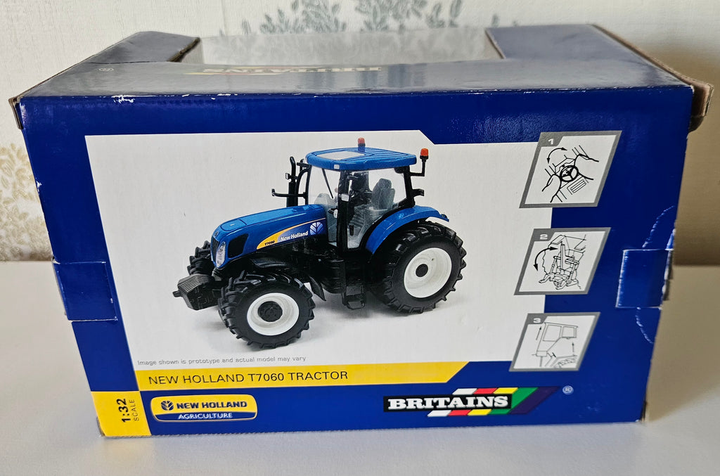Britains New Holland T7060 Tractor Dealer Box 42302