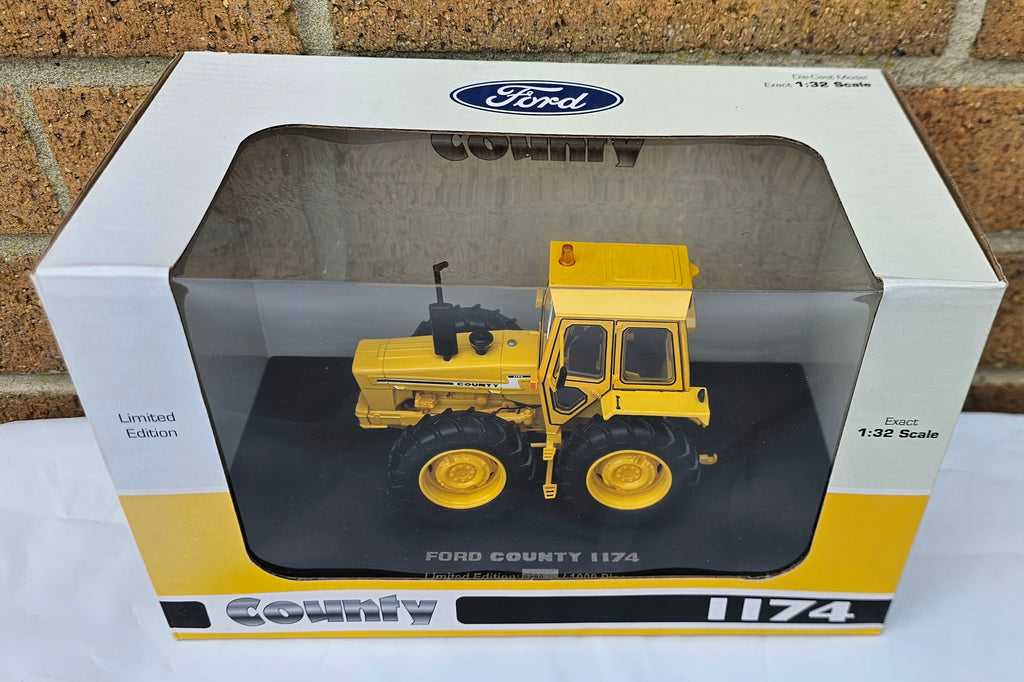 Universal Hobbies County 1174 Yellow Edition Tractor UH6212