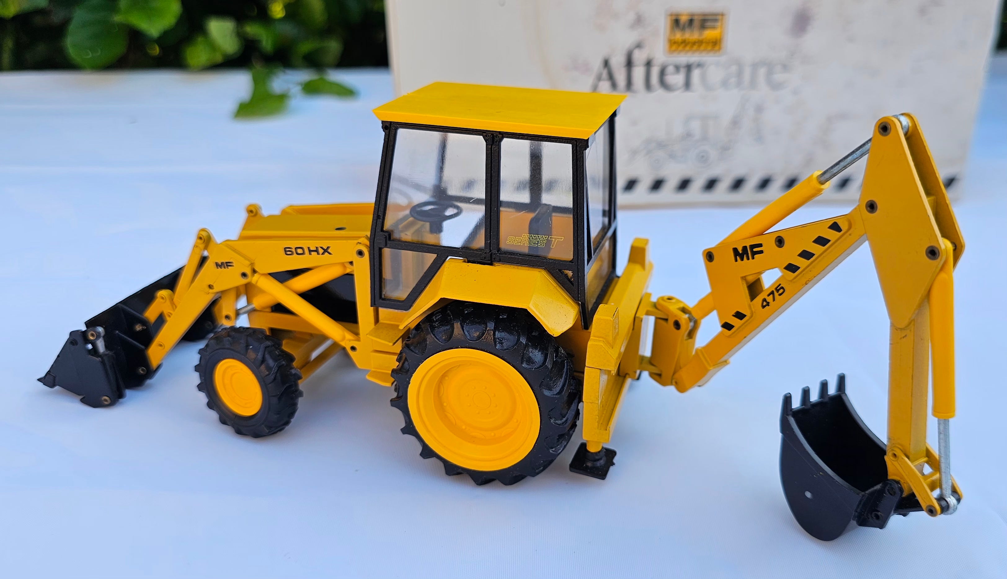 Conrad MF 60HX Massey Ferguson Backhoe Loader H