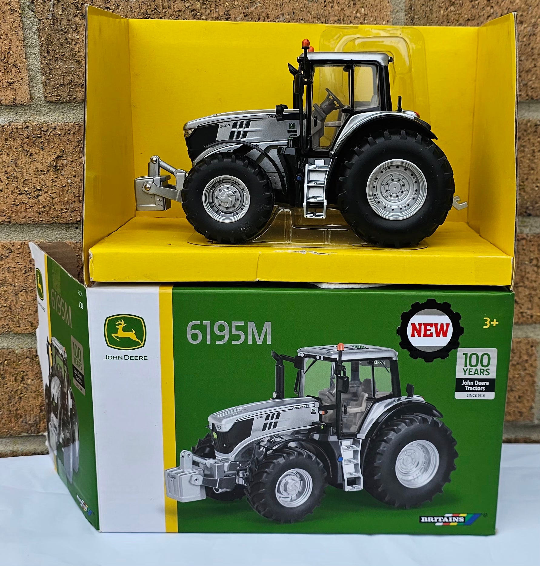 Britains John Deere 6195M Silver Limited Edition 43224
