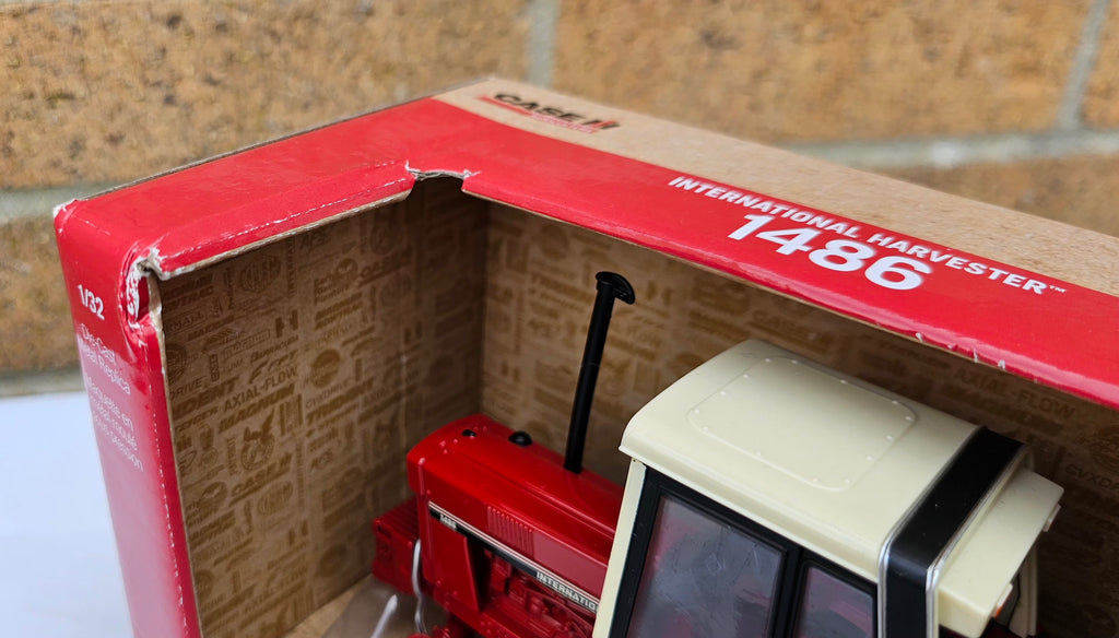 Ertl International Harvester IH Case 1486 Tractor