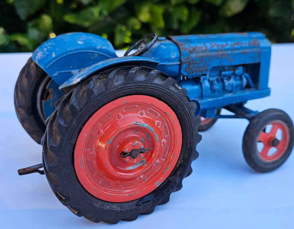 Chad Valley Fordson Major DDN Tractor