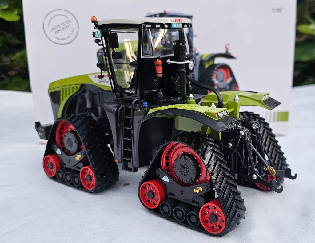 Wiking Claas Xerion 5000 Tractor