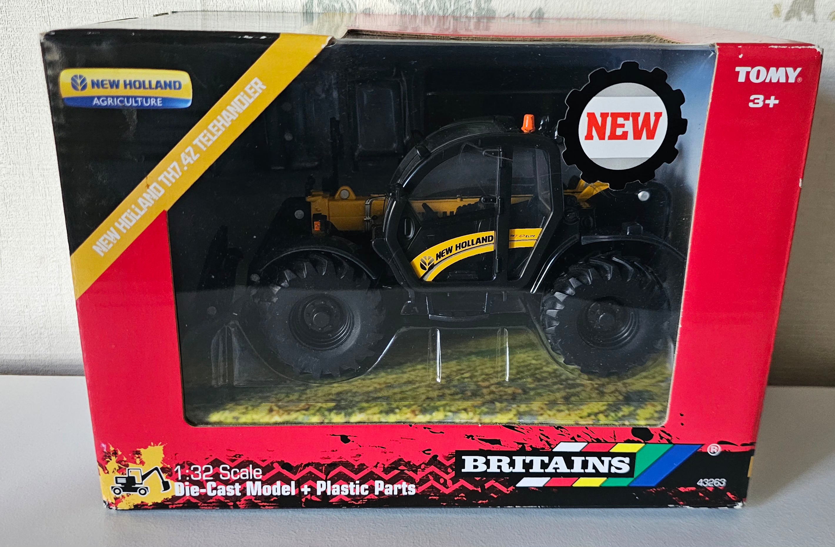 Britains New Holland TH7.4Z Telehandler 43263