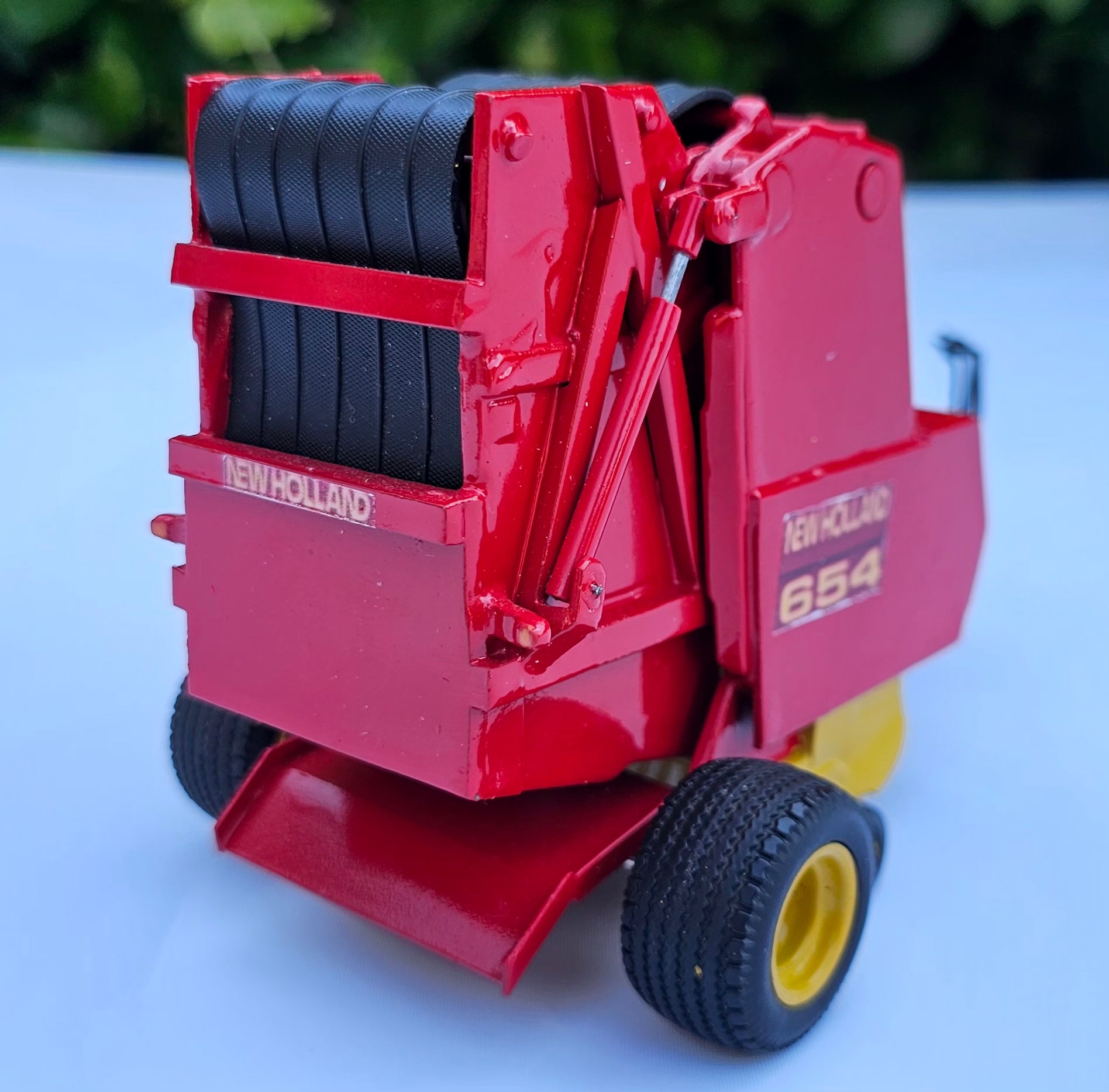 New Holland 654 Round Baler Conversion