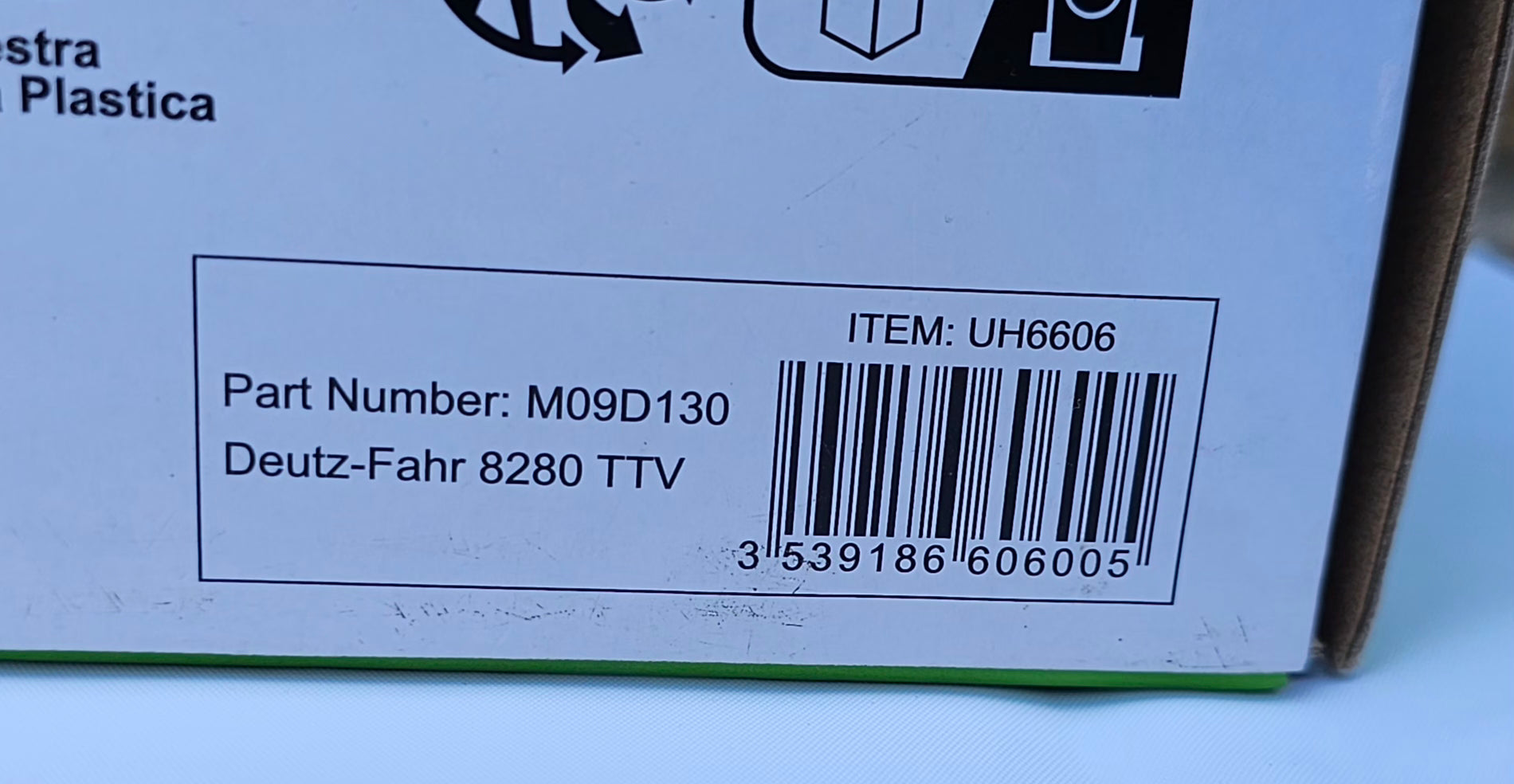 Universal Hobbies Deutz-Fahr 8280 TTV Tractor UH6606