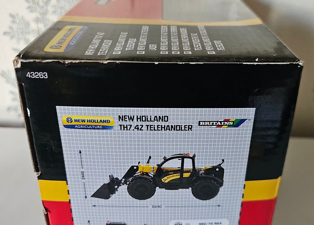 Britains New Holland TH7.4Z Telehandler 43263