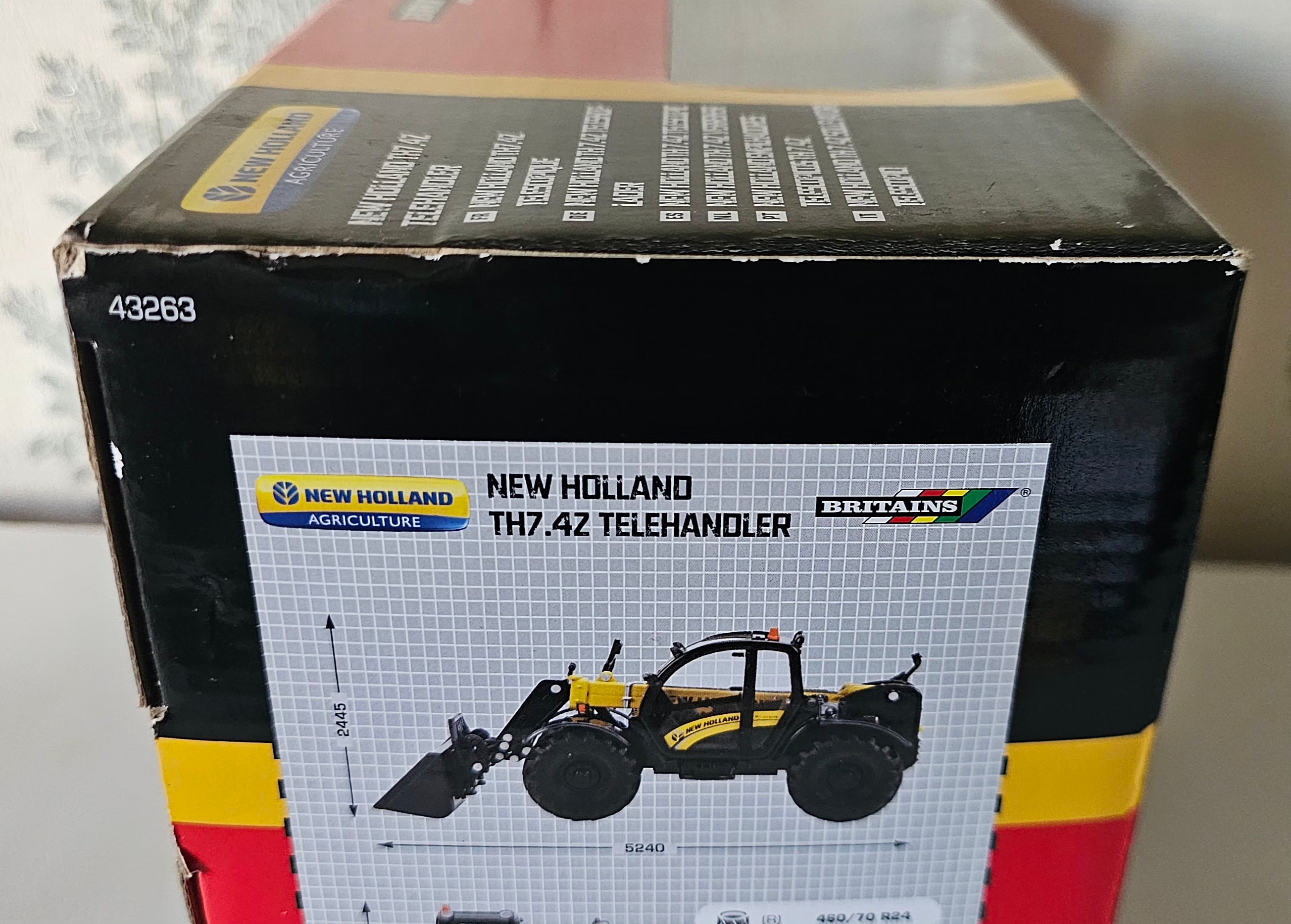 Britains New Holland TH7.4Z Telehandler 43263