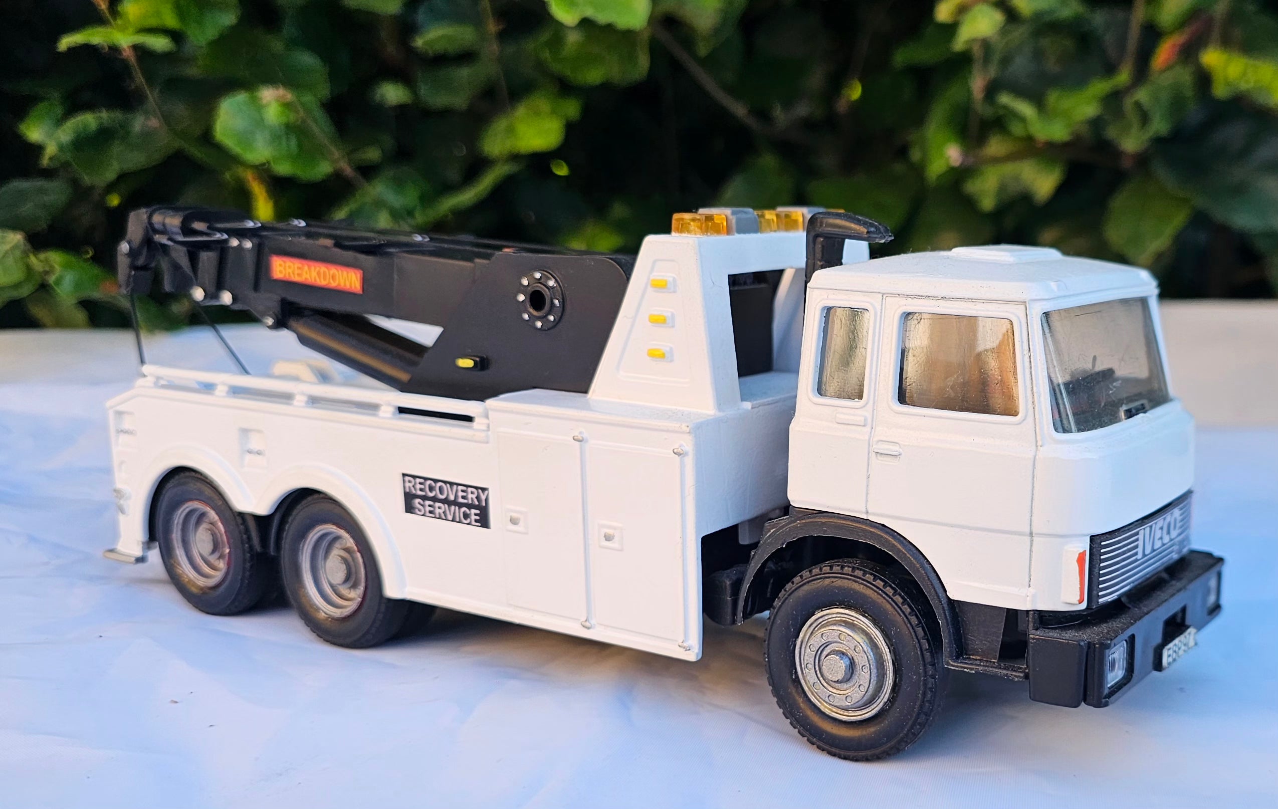 Britains Iveco Breakdown Recory Truck Lorry Conversion
