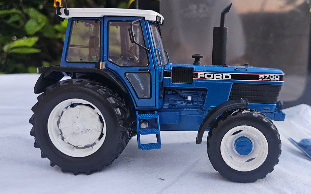 Marge Models Ford 8730 Power Shift Tractor Gen 2 1203
