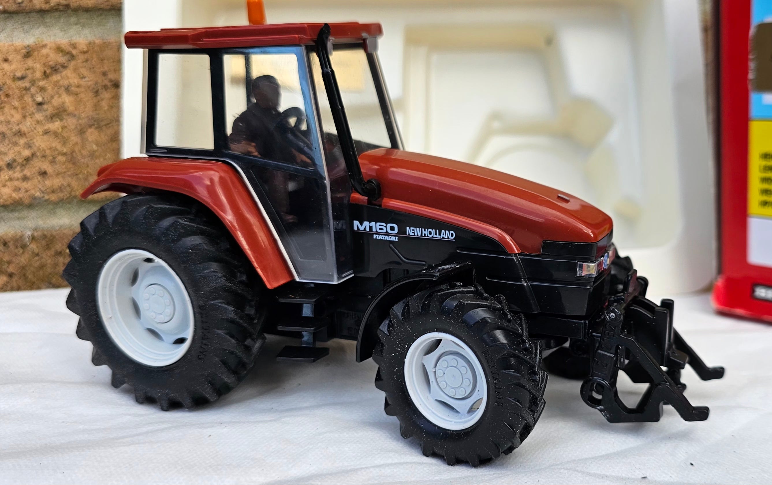 Britains New Holland M160 Tractor S.D.Frater Conversion