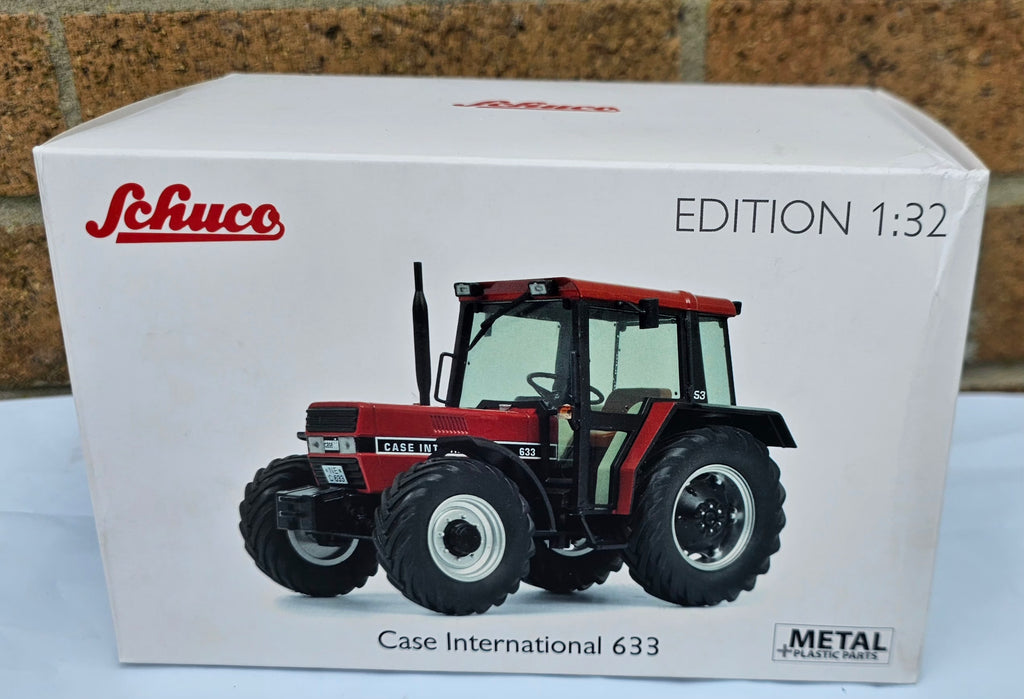 Schuco Case International 633 Tractor