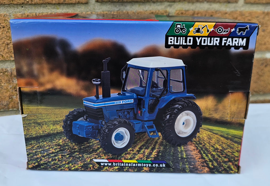 Britains Ford 8700 4wd Tractor 43409