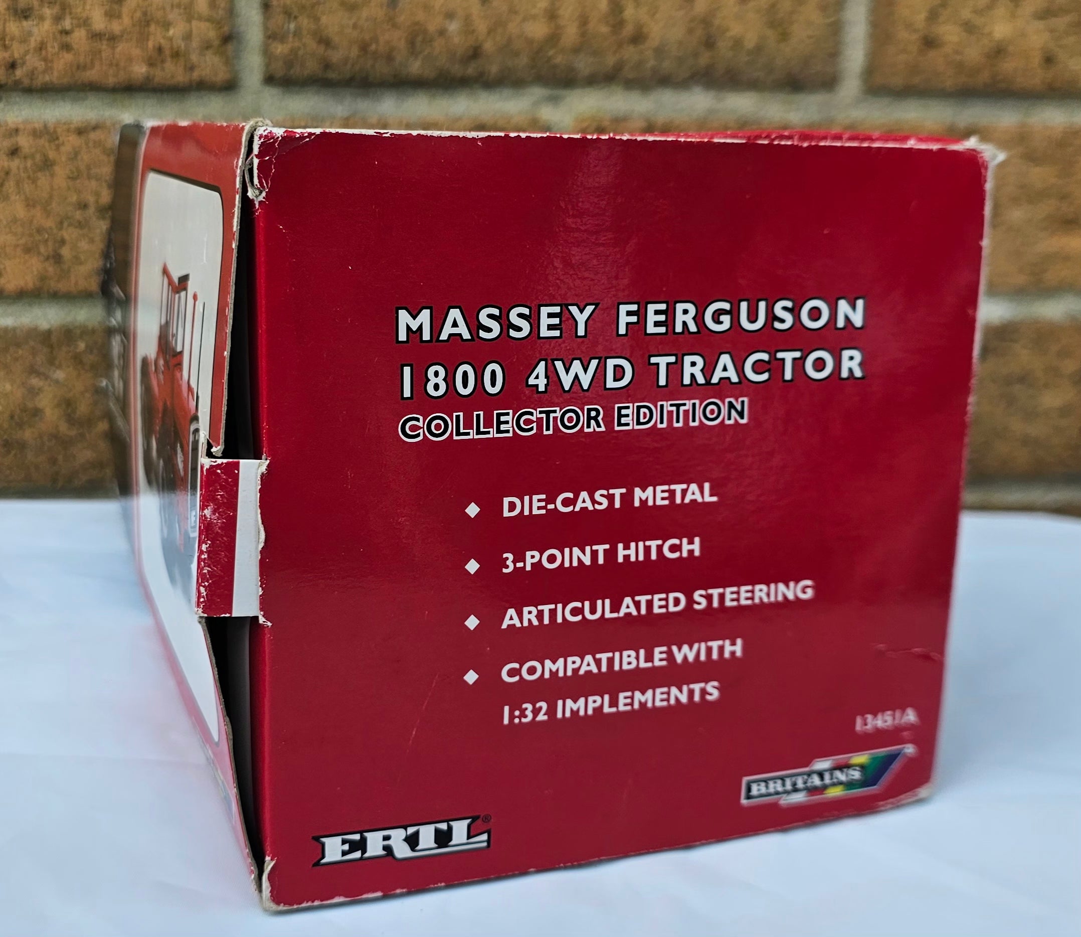Britains Ertl MF1800 Massey Ferguson 4wd Tractor 13451A