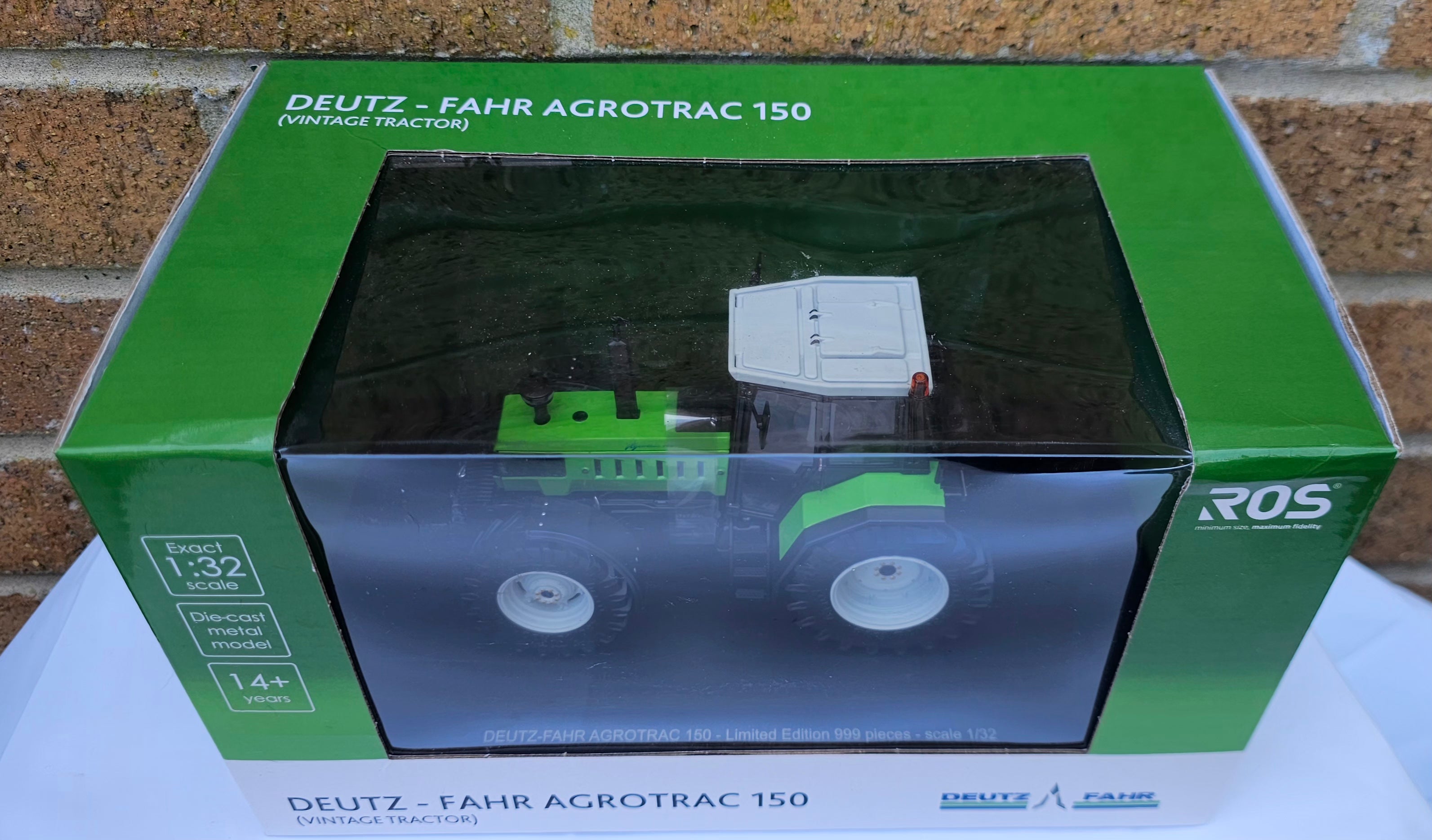 ROS Deutz-Fahr AgroTrav 150 Tractor