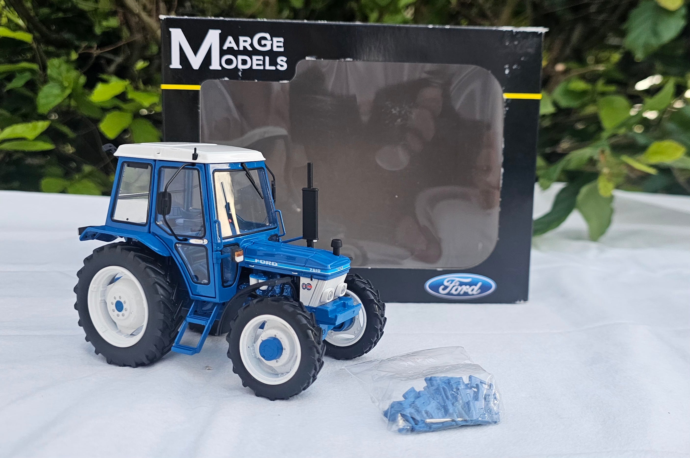Marge Models Ford 7610 Tractor Gen 1 4WD 1102