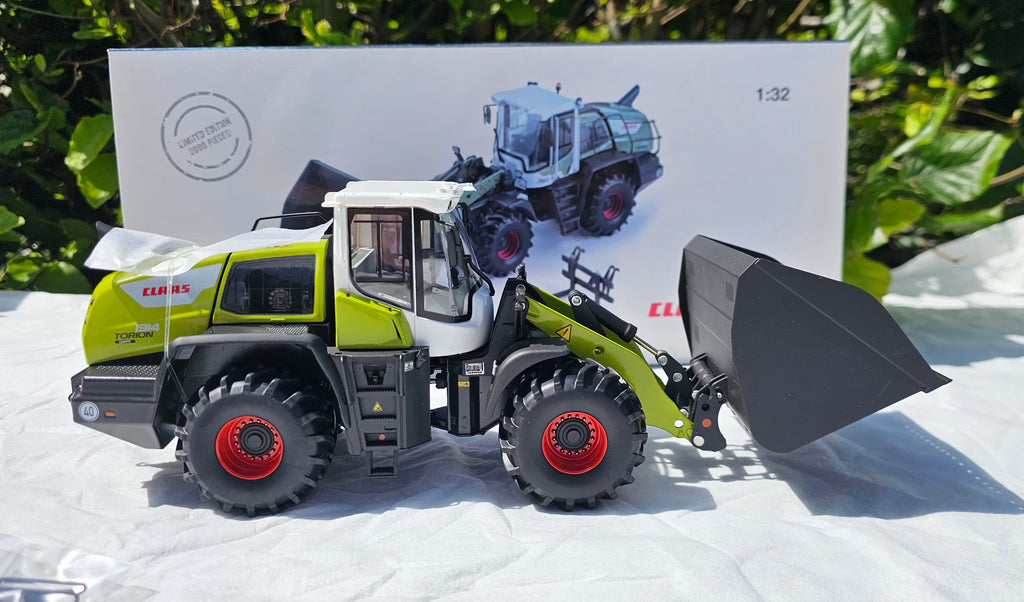 Wiking Claas Torion 1914 Loader