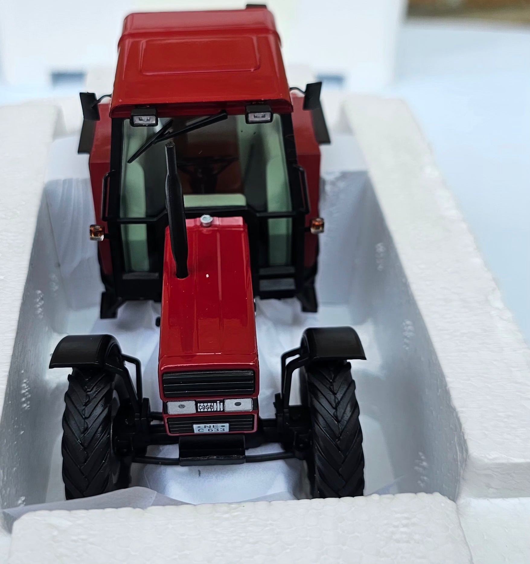 Schuco Case International 633 Tractor