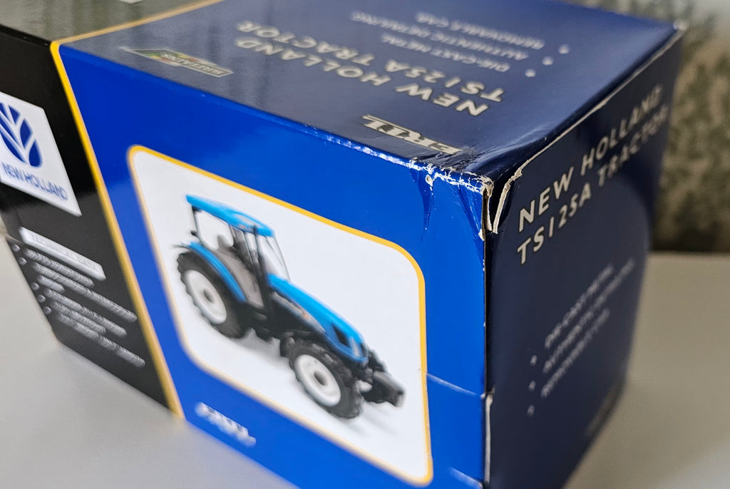 Britains New Holland TS125A Tractor Dealer Box 13698
