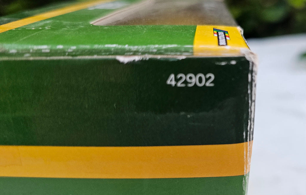 Britains John Deere 3050 Tractor 42902
