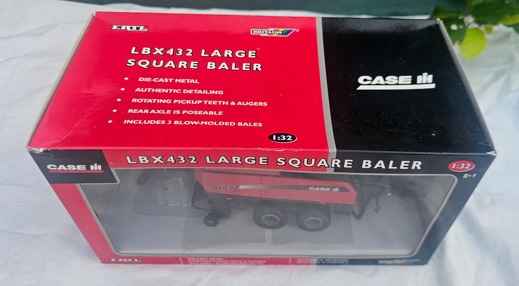Britains Case Large Square Baler LBX432 14314 Dealer Box