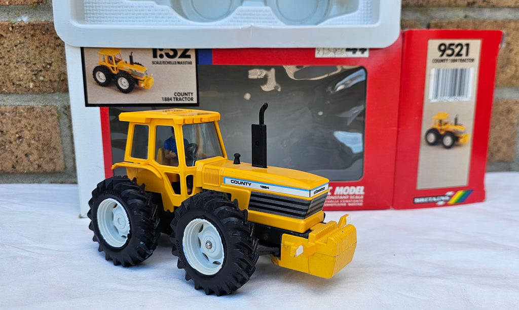 Britains County 1884 Tractor Yellow 9521