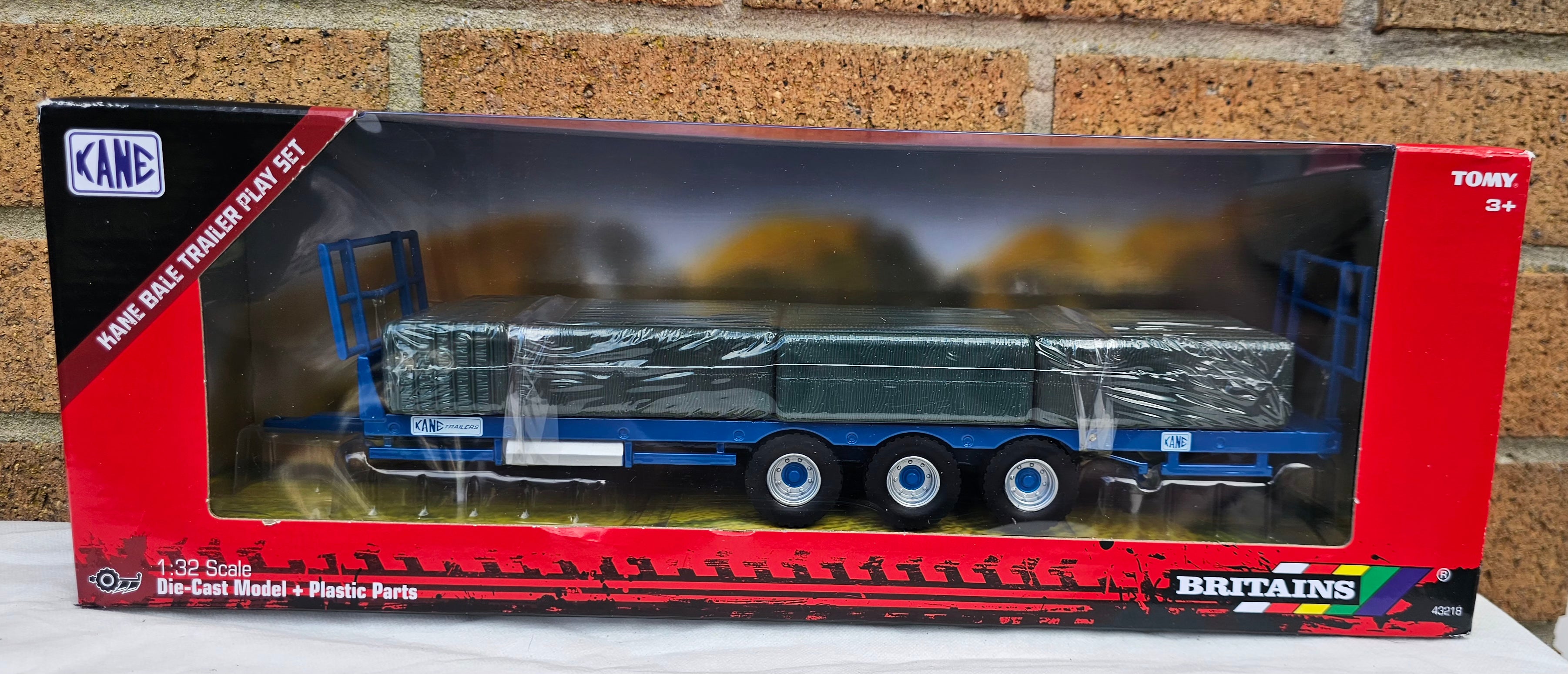 Britains Kane Bale Trailer 43218