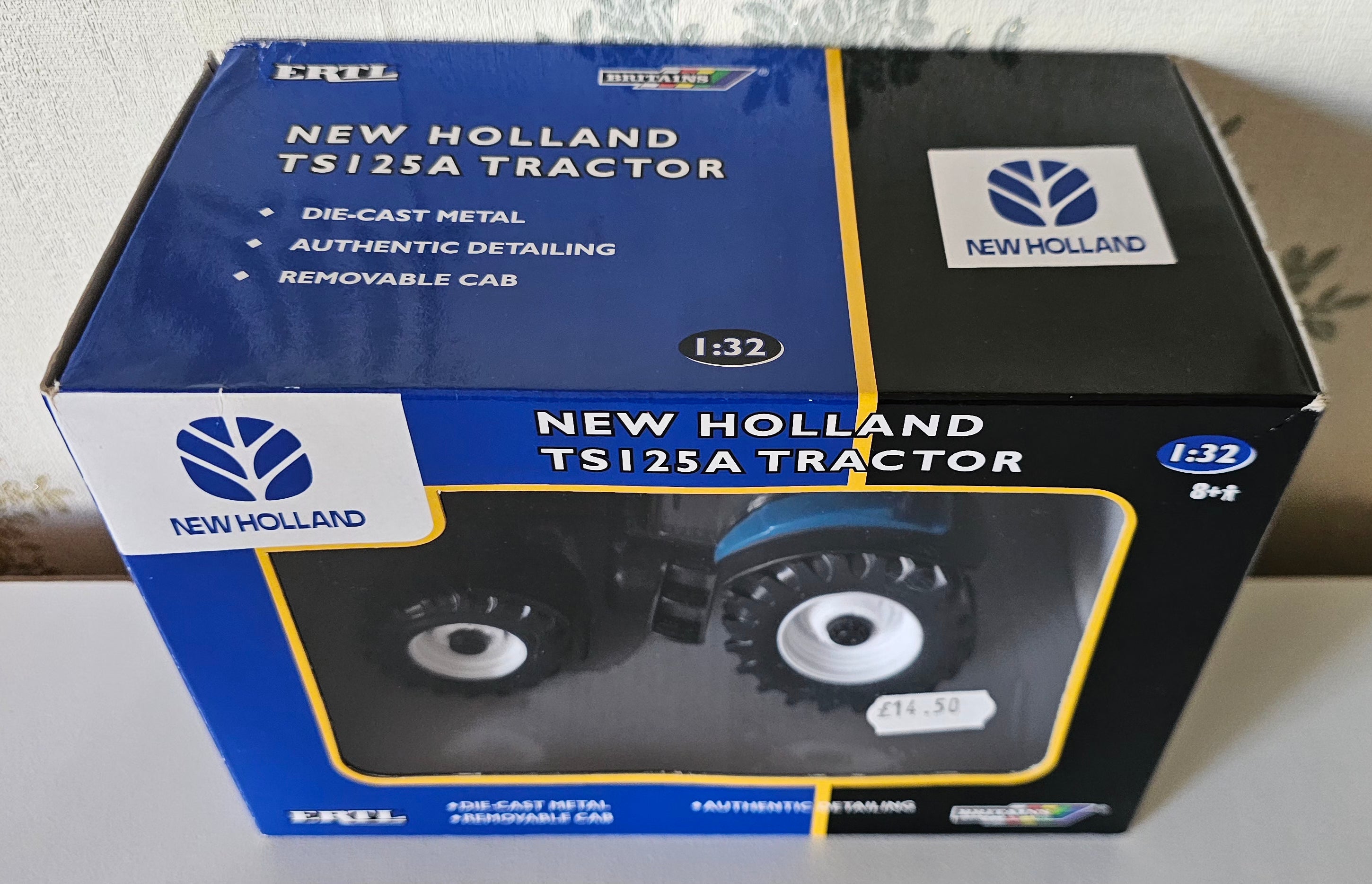 Britains New Holland TS125A Tractor Dealer Box 13698