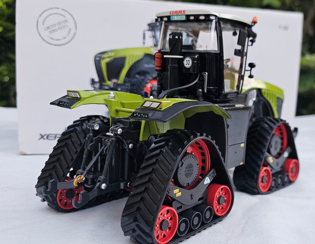 Wiking Claas Xerion 5000 Tractor