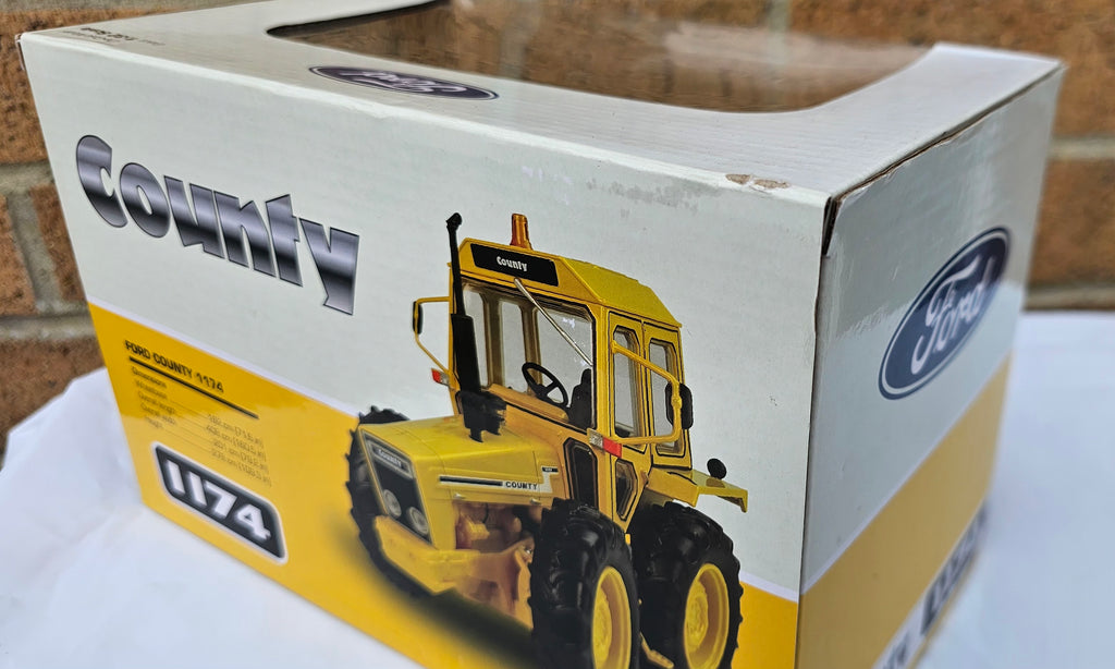 Universal Hobbies County 1174 Yellow Edition Tractor UH6212