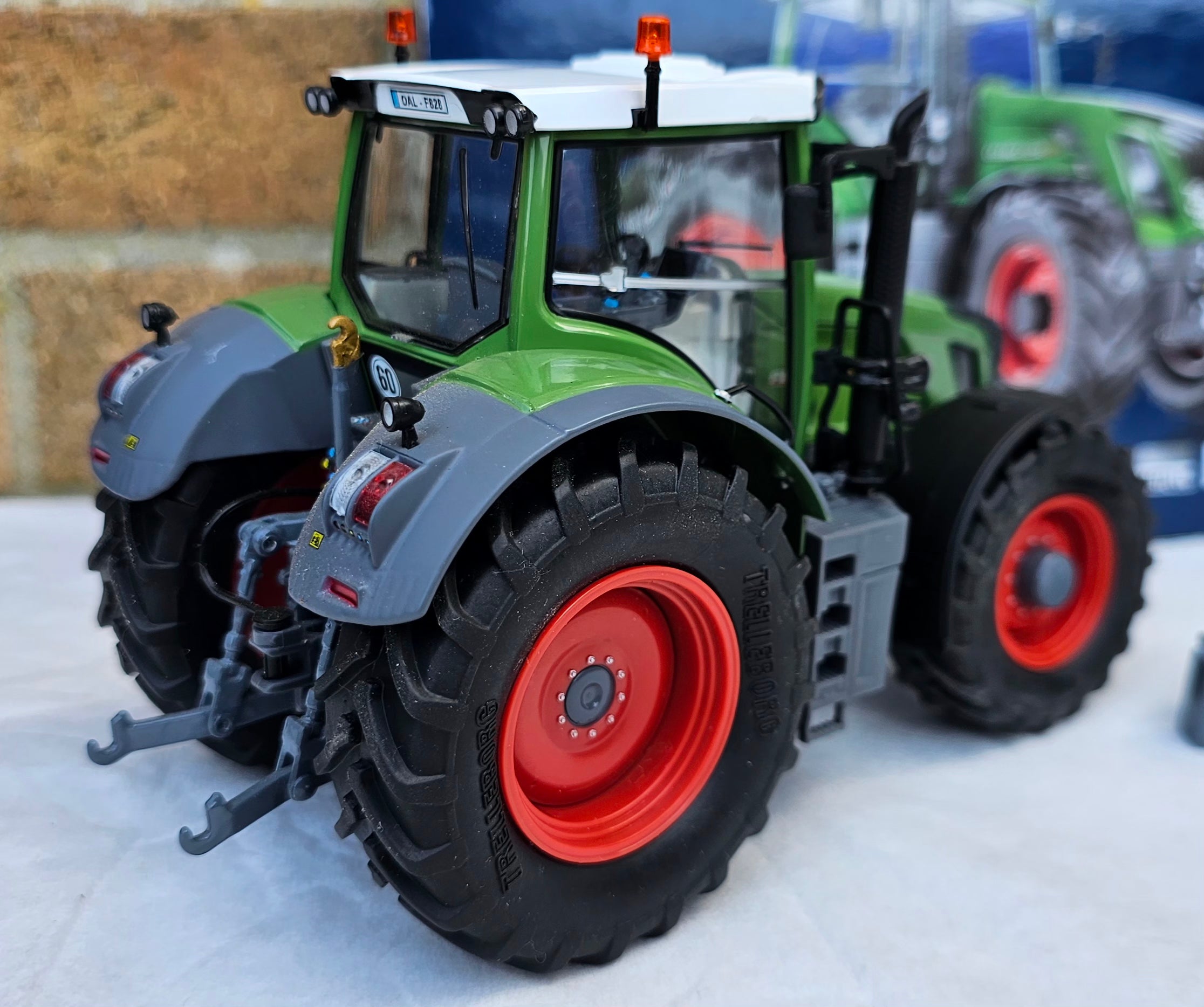 Wiking Fendt 828 Vario Tractor