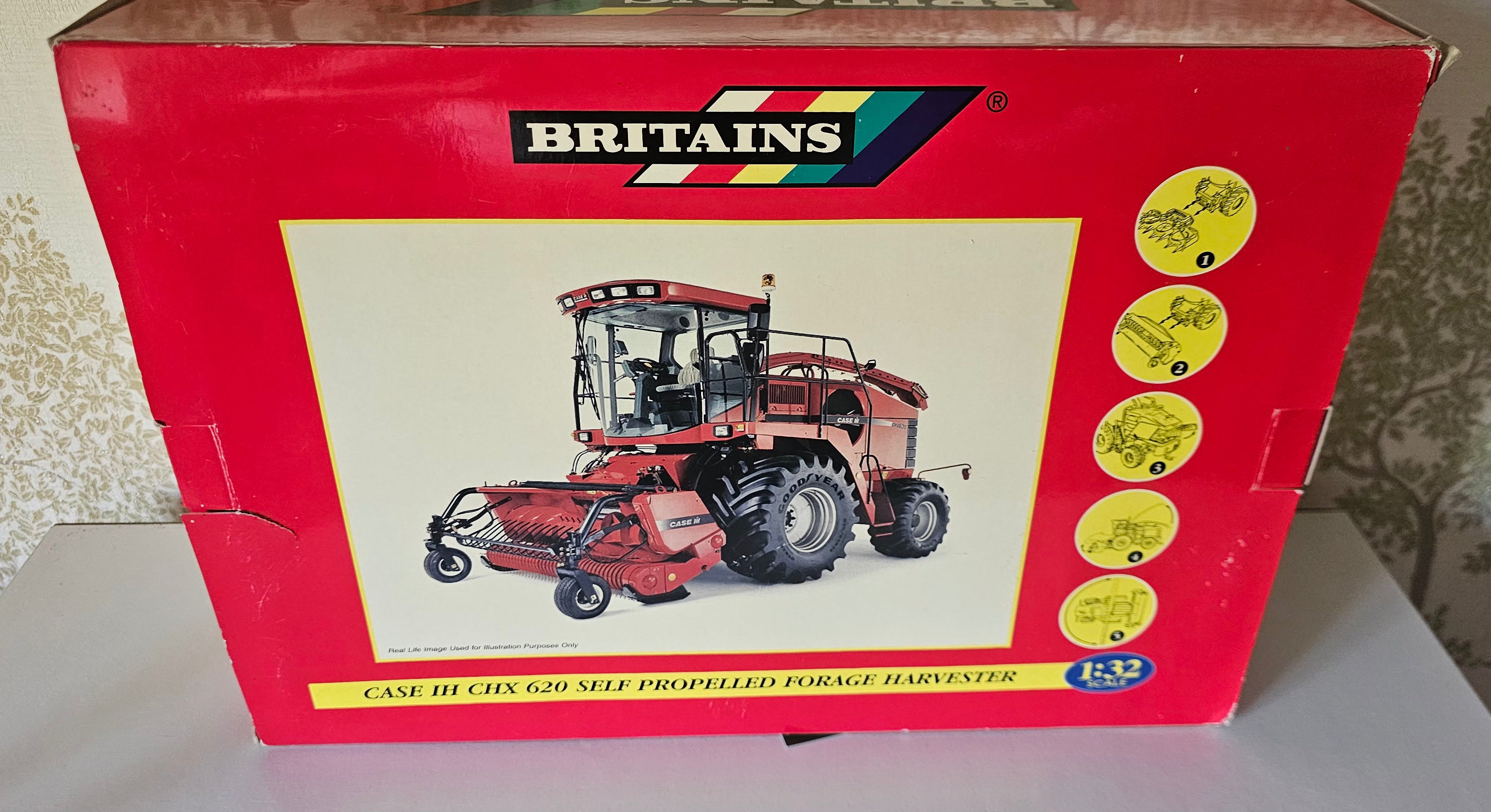 Britains Case IH CHX 620 Self Propelled Forage Harvester 40811