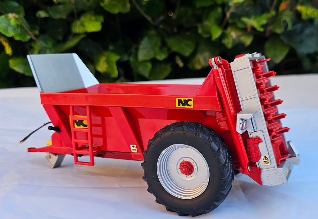 Britains NC Manure Spreader Conversion