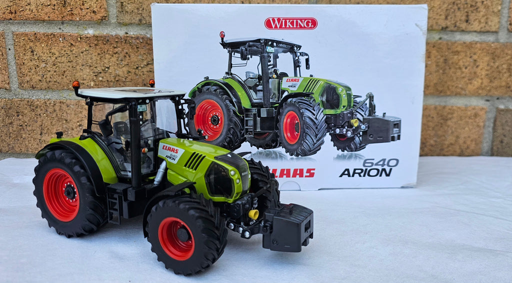 Wiking Claas Arion 640 Tractor