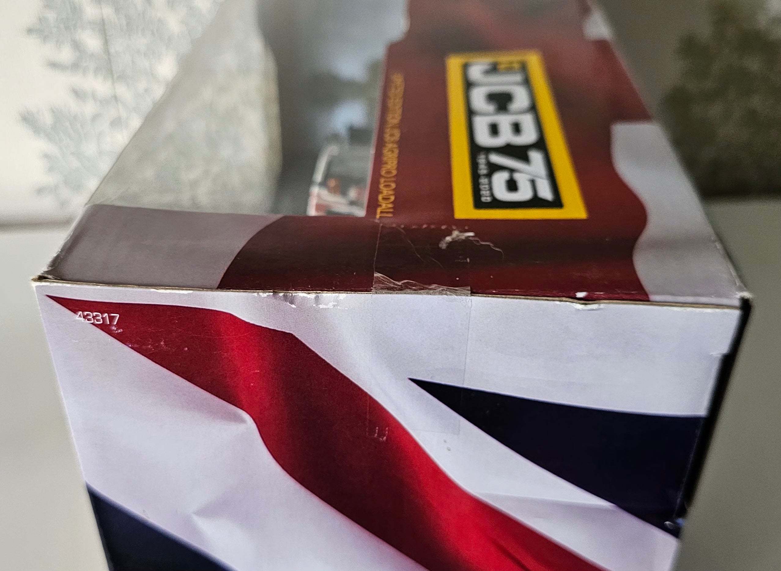 Britains JCB Agripro Loadall Union Jack 43317