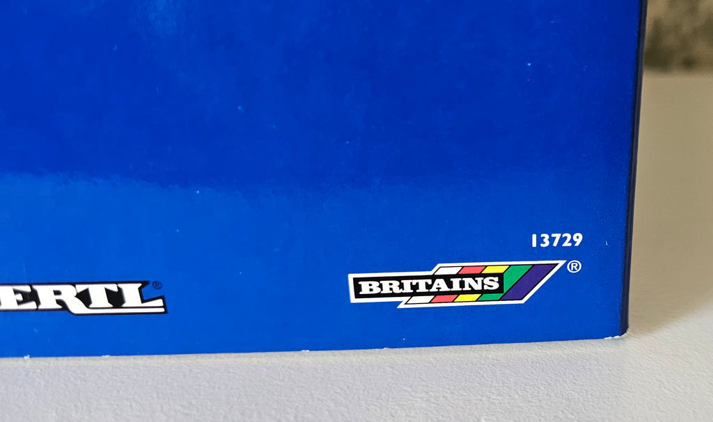 Britains New Holland T6070 Tractor Dealer Box 13729