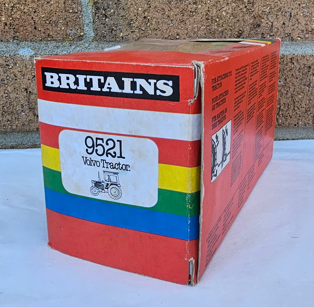 Britains Volvo BM 2654 Tractor 9521