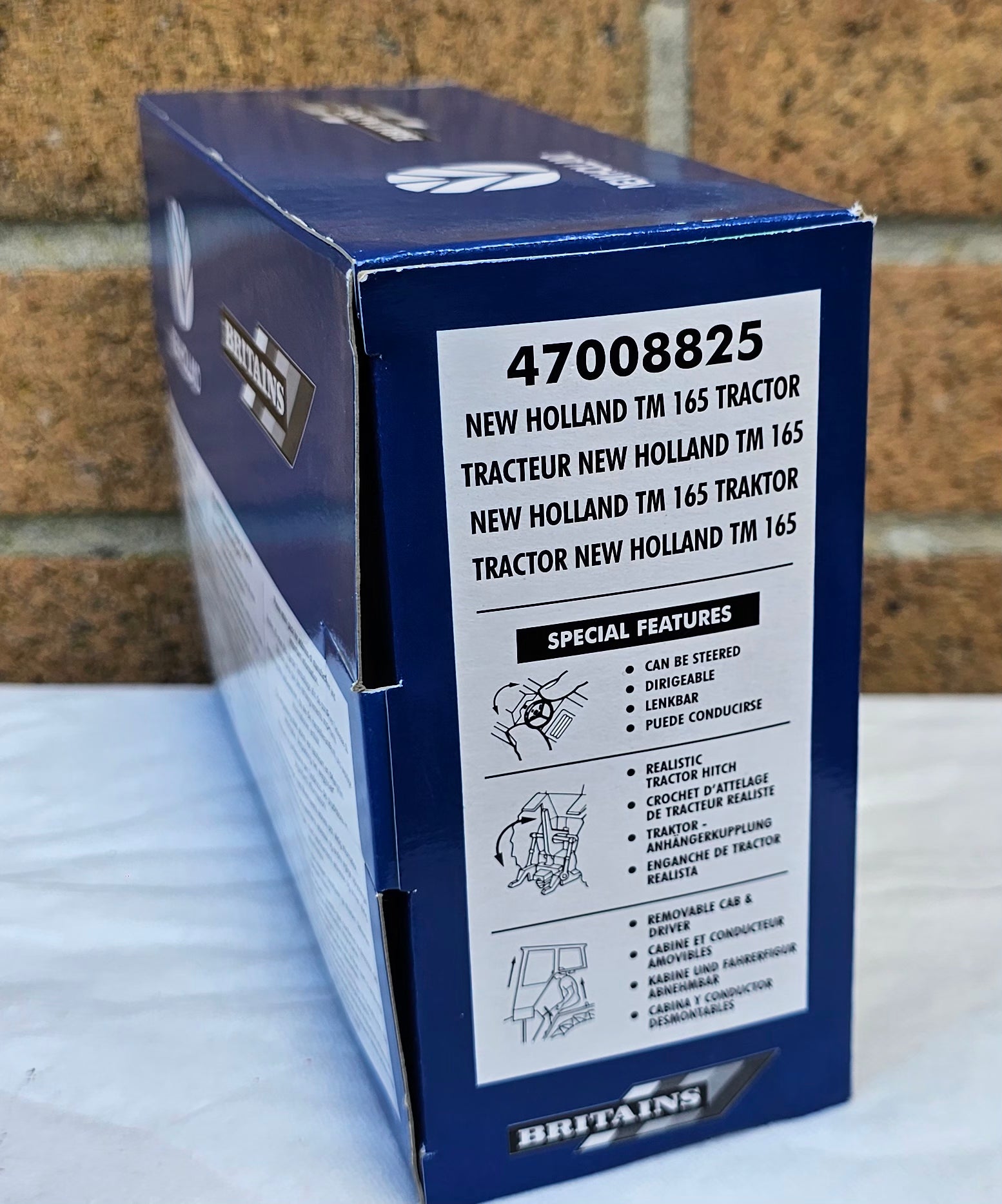 Britains New Holland TM165 Tractor Dealer Box 47008825