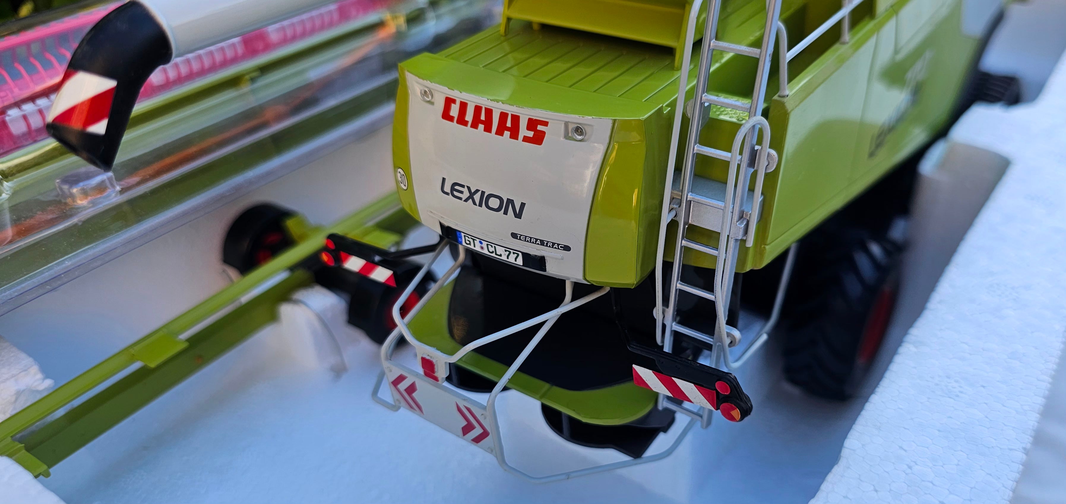 Norev Claas Lexion 770 Terra Trac Combine Harvester