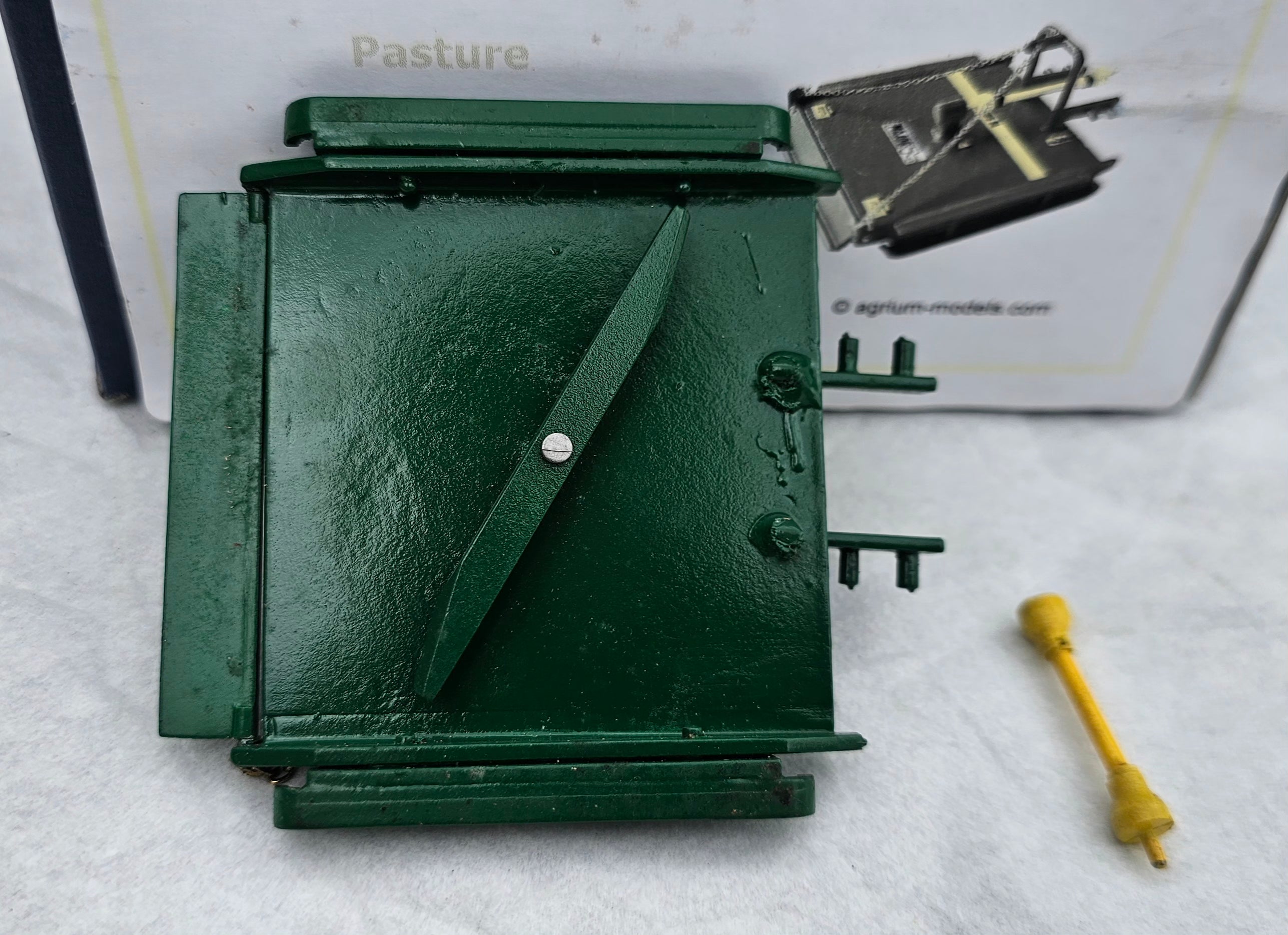 Agrium Models Pasture Topper