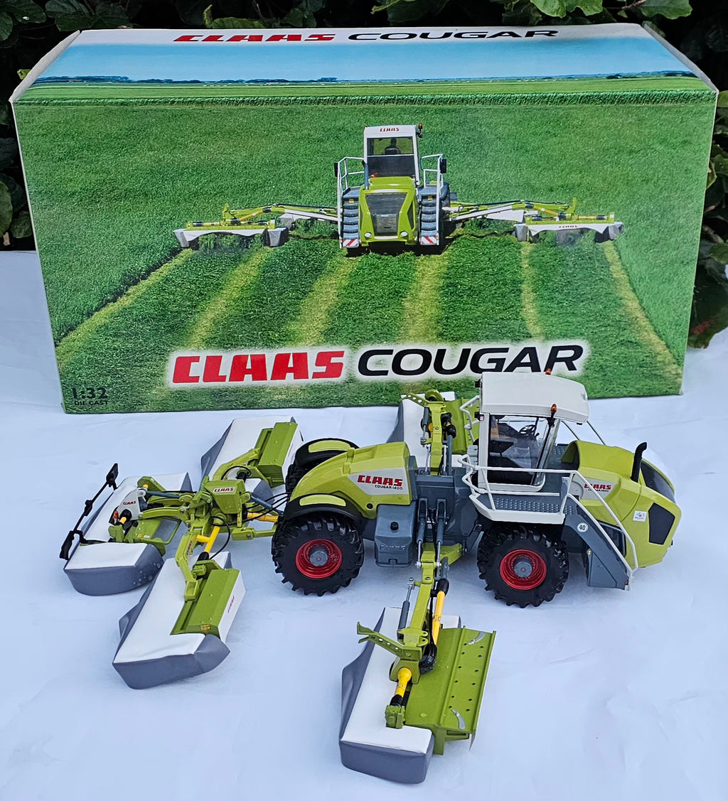 Universal Hobbies Claas Cougar Mower
