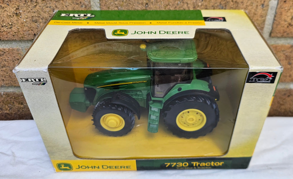 Britains Ertl John Deere 7730 Tractor 15931