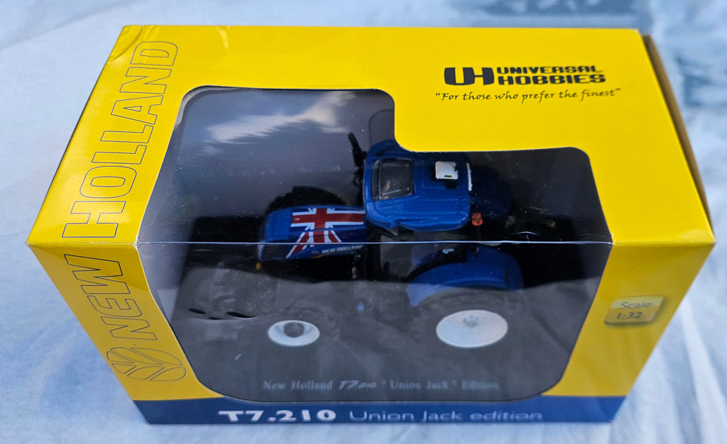 Universal Hobbies New Holland T7.210 Tractor Union Jack Edition
